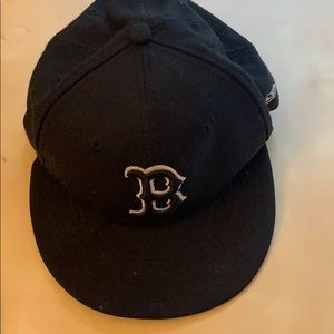 Boston Red Sox Black and White Snapback Cap